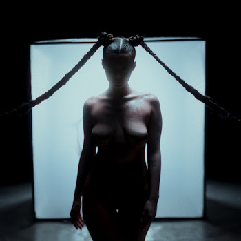 Erika Isac - Macarena скачать mp3